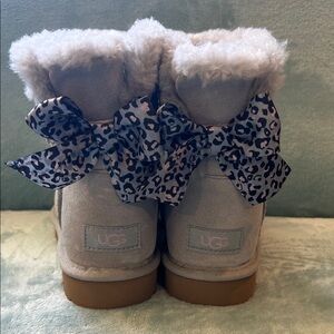 UGG Cream Boots with Leopard Print Bow
